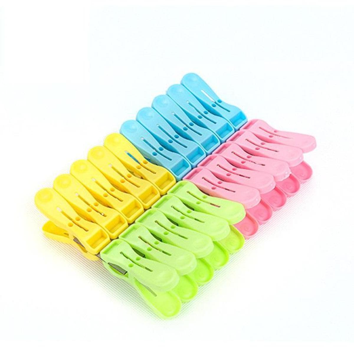Clothes Hangers & Pegs